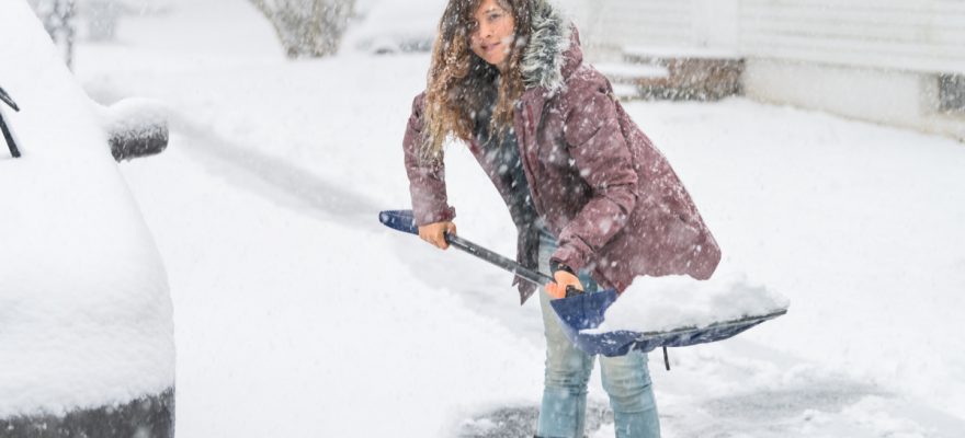 These Are Snow Shoveling Tips to Prevent Injury