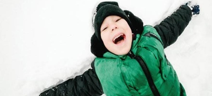 Indoor & Outdoor Snow Day Ideas