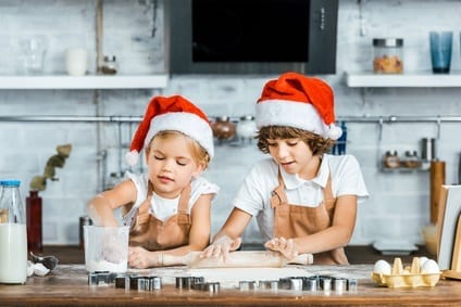 kids learning to cook