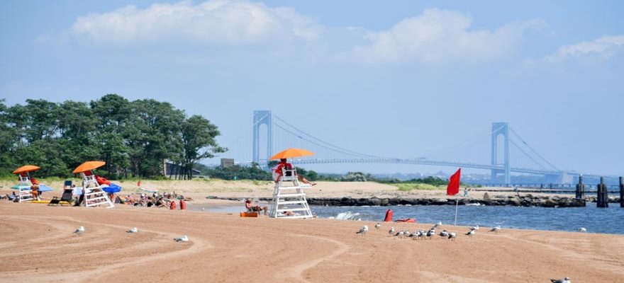 New York State — But Not City — Beaches to Open Friday of Memorial Day Weekend