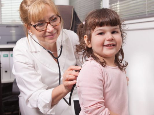 girl visits doctor