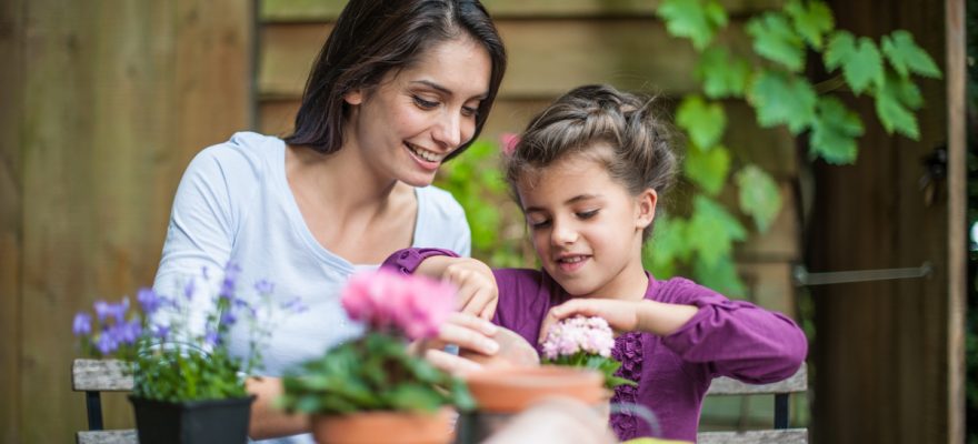 Gardening with Your Kids: Some Cool Projects