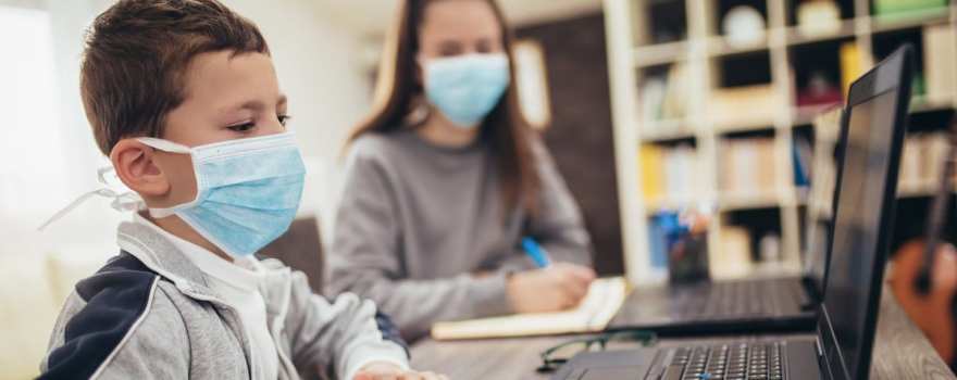 Online learning in masks