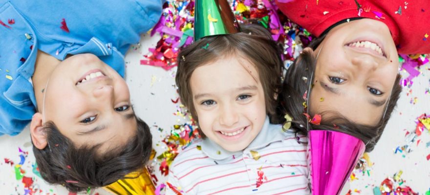 10 Family-Friendly Ways to Celebrate New Years Eve