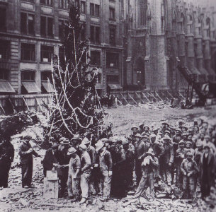 first rockefeller center tree