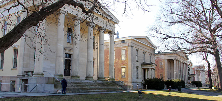 Snug Harbor: A NYC Hidden Gem for Families with Kids of All Ages