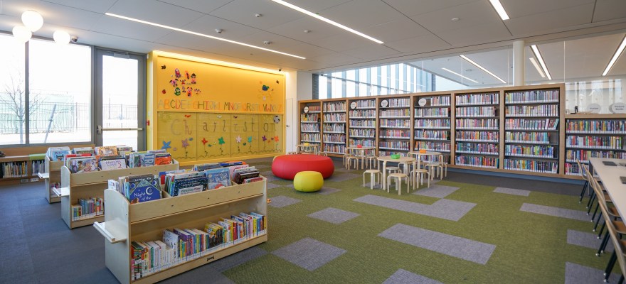 New Charleston Library Opens on Staten Island