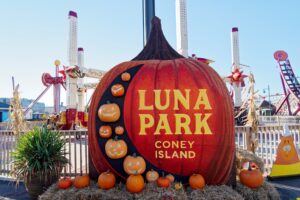 Pumpkin decorations at Halloween Harvest at Luna Park 
