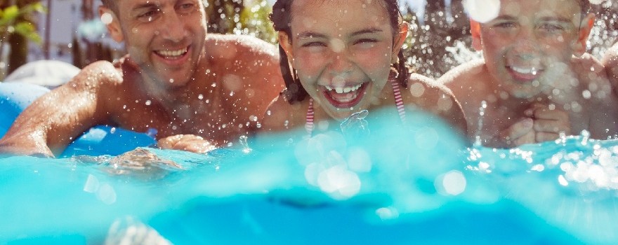 Public swimming pools on staten island