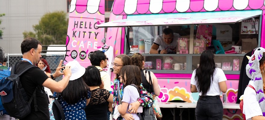 The Hello Kitty Cafe Truck Is Rolling Up to Staten Island!